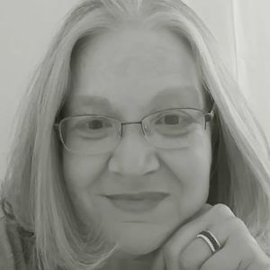 Meet your Posher, Kerri